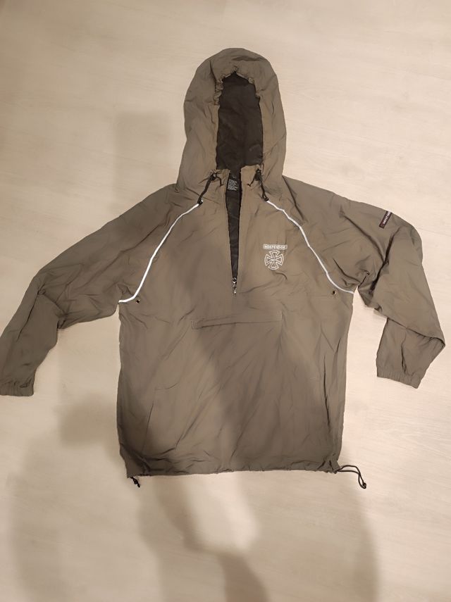 Cortavientos Indpendent truck co