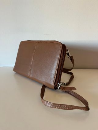 BOLSO PEQUEÑO CON BANDOLERA