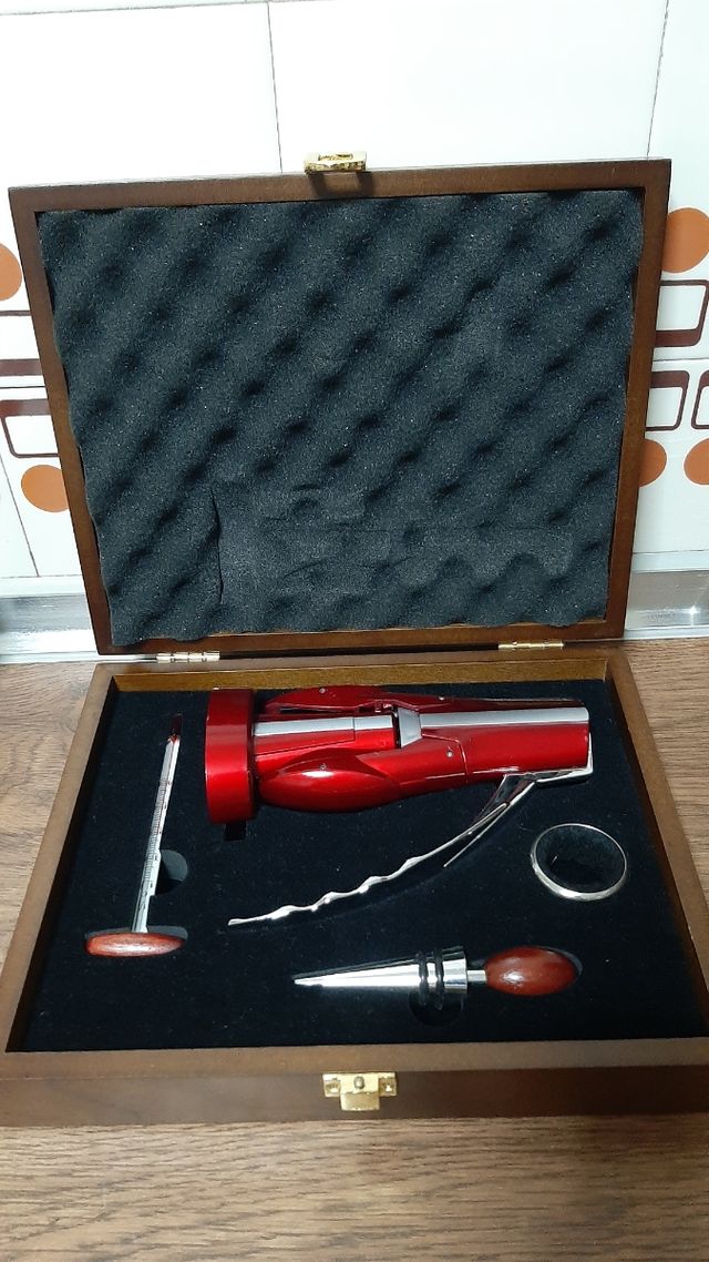 Juego abridor y accesorios para vino