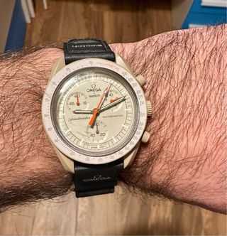 Reloj Swatch Omega Jupiter