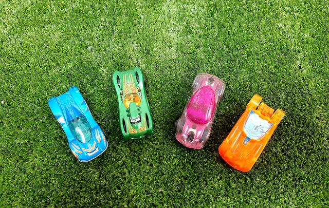 Hot Wheels Salta a la Diana