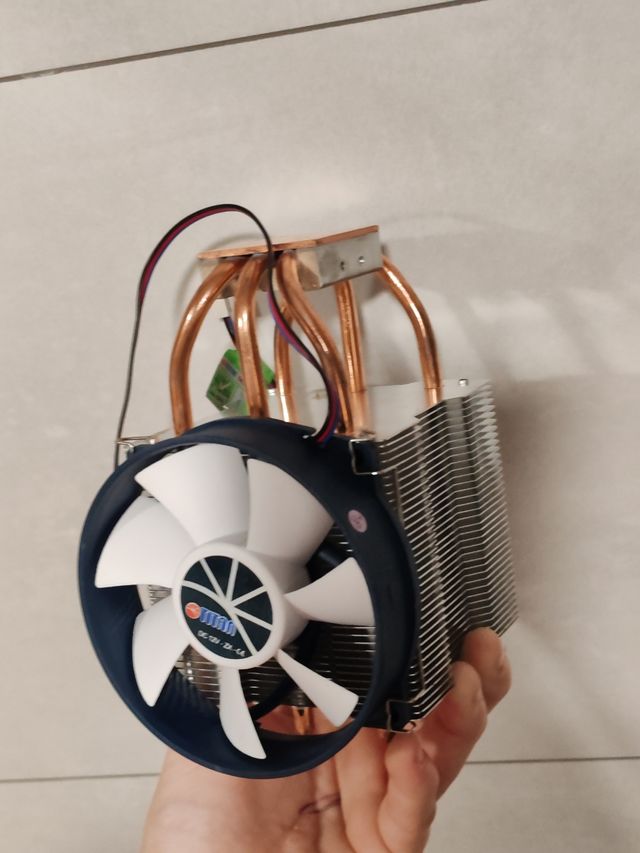 Refrigerador titan cooler