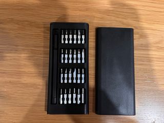 Vendo jogo de bits novo 24 peças incluídas