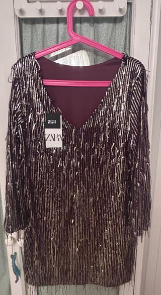 Vestido de fiesta de lentejuelas de zara
