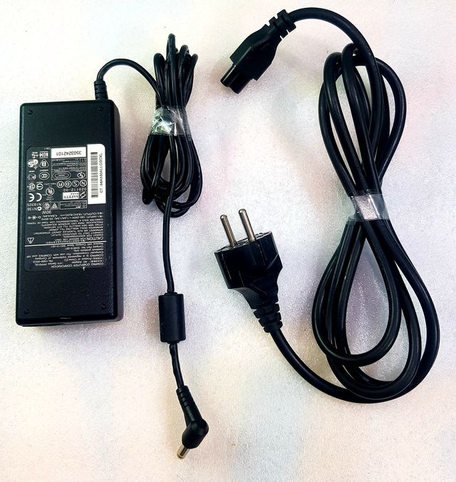 Caricatore originale HP COMPAQ PPP012L 18.5V 4.9A 90W