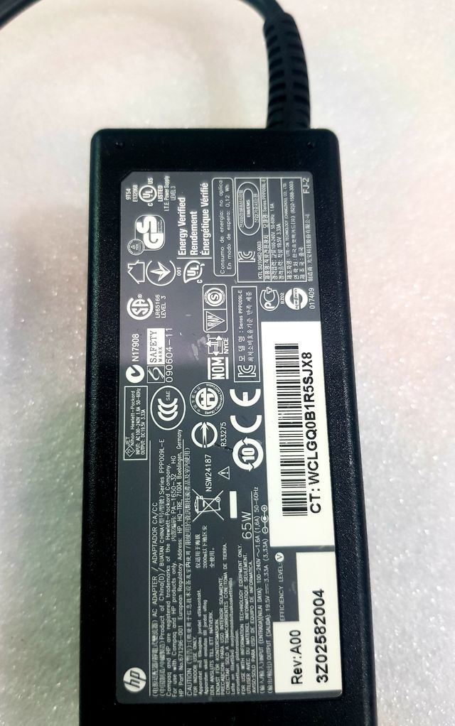 CARICATORE HP 90W HP PPP009L-E 1650-32HT 4.74A ~ 19V