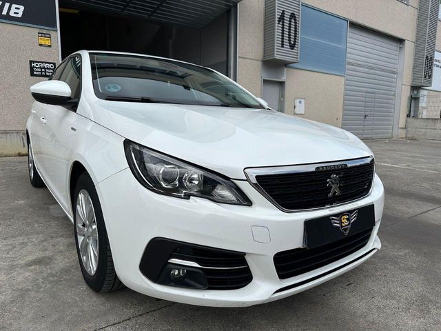 PEUGEOT 308 5p Allure Pack BlueHDI 130 SS
