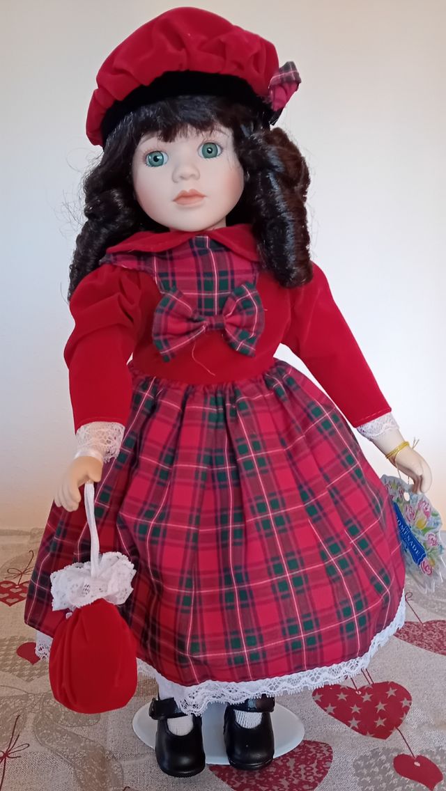Muñeca de porcelana.