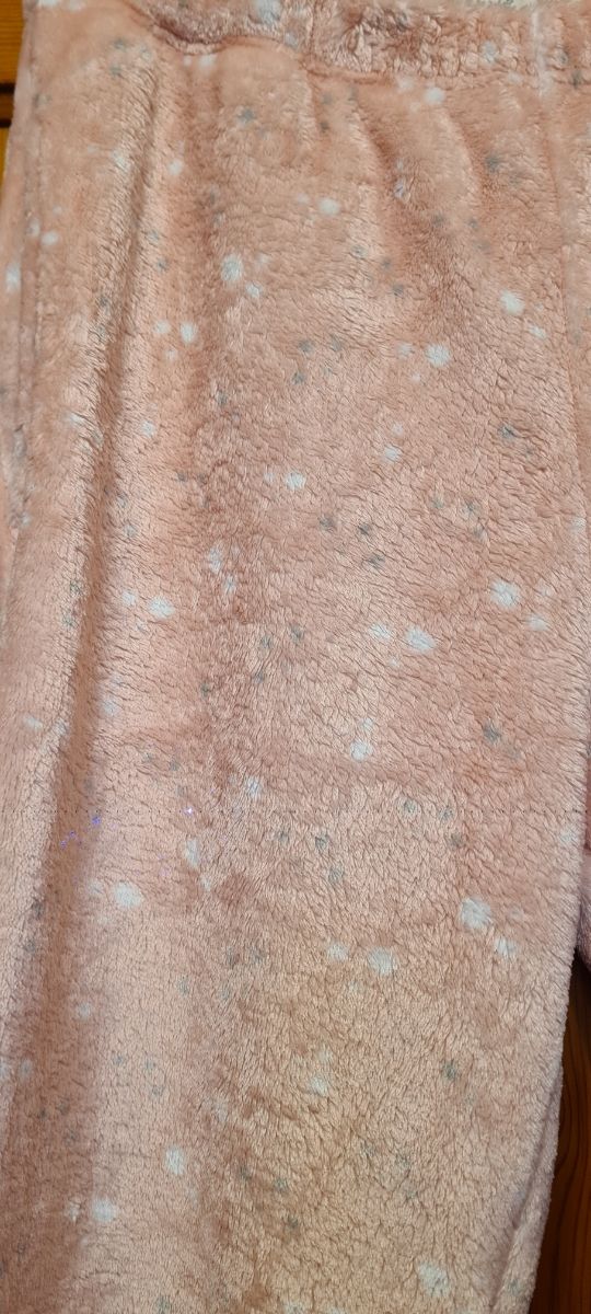 Pijama de invierno con gatito