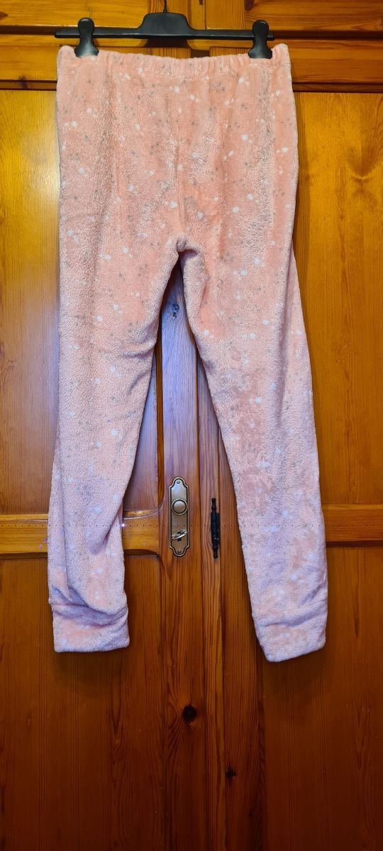 Pijama de invierno con gatito