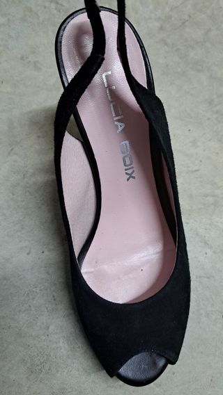 Zapatos tacón negros 