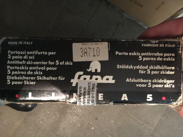 Portasci antifurto per 5 paia