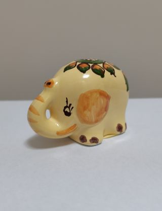 Piccolo Elefante Buona Sorte, Italia