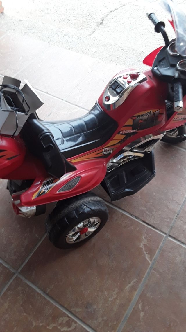 Moto de juguete para niños
