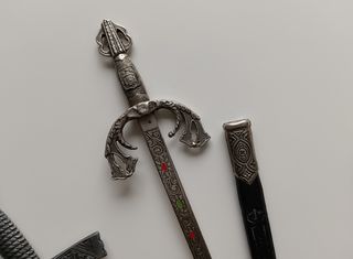 Cuatro Espadas de Coleccionista