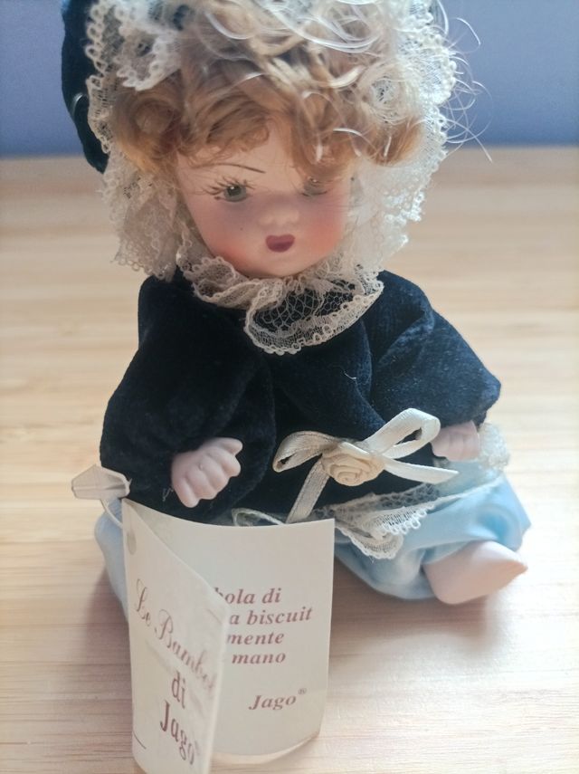 muñeca de porcelana