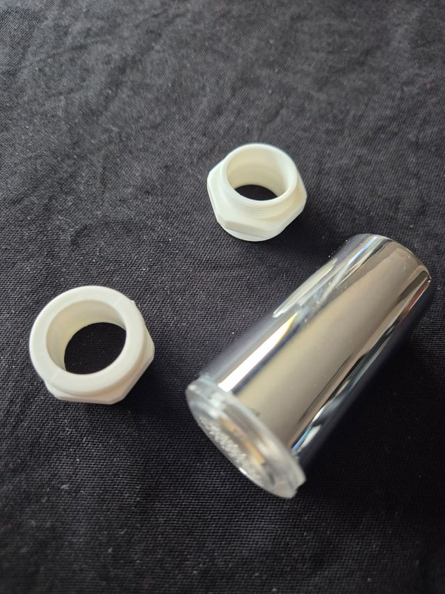 Adapdor LED para grifo.