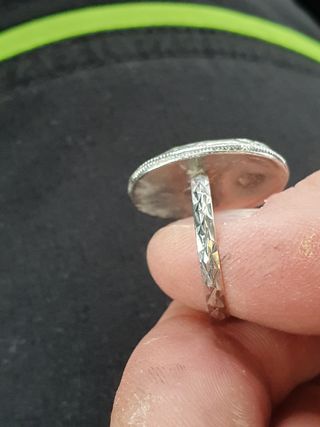 Antiguo anillo de plata macizo unico