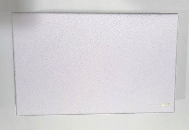 Caja DIOR  24x15. Perfecta 👌🏼