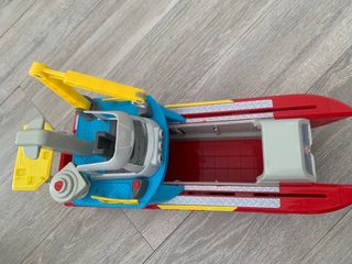 Barco patrulla canina