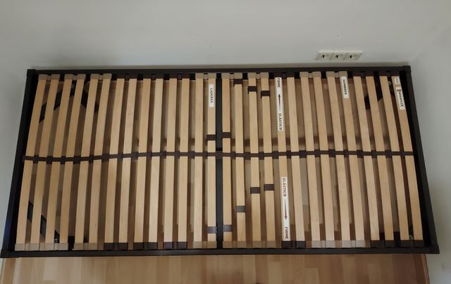 Somier BossFlex, de madera + Patas, COMO NUEVO!