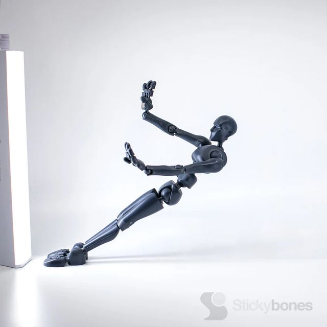 Maniquí articulado con imanes