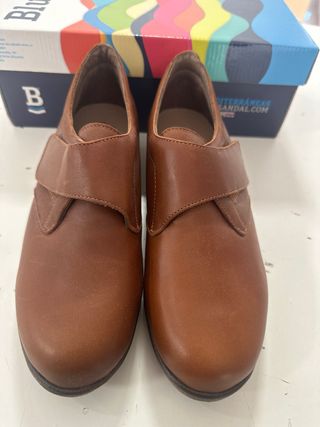 Zapatos botines piel marron talla 37