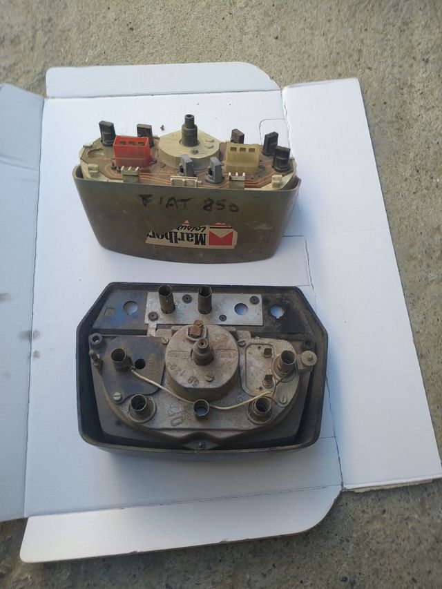 Fiat 850  vettura strumenti