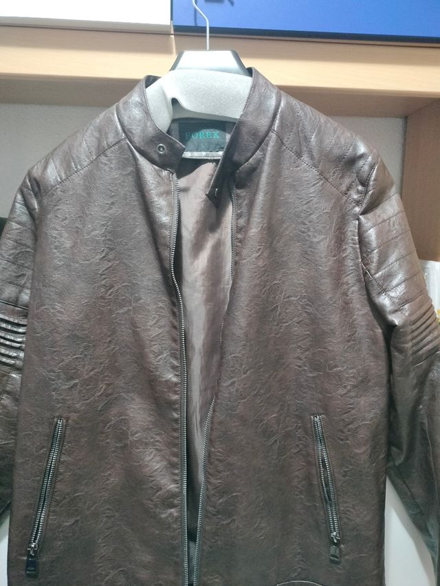 Cazadora polipiel nueva de caballero