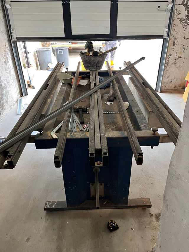 Mesa taller aluminio