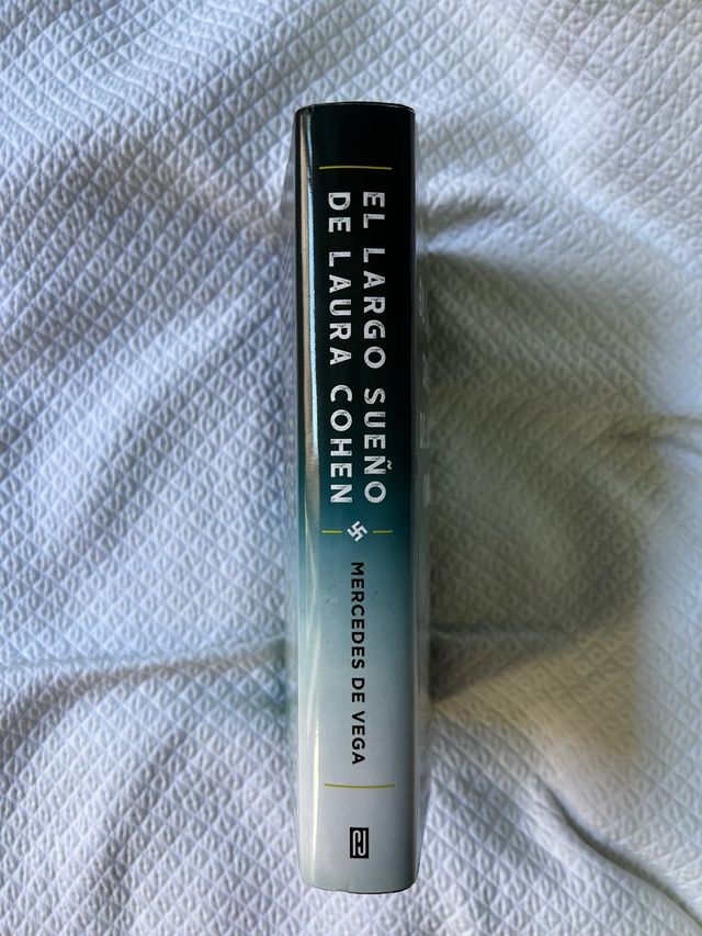 Libro “El largo sueño de Laura Cohen”