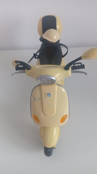 MOTO BARBIE COLOR VAINILLA 