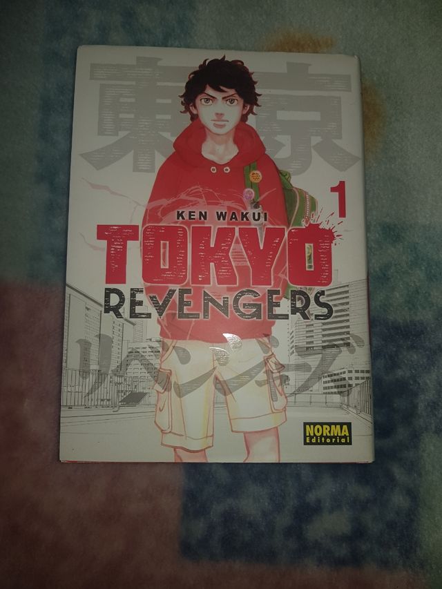 TOKYO REVENGERS 01