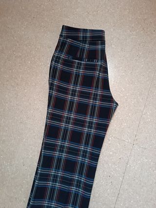 Pantalón cuadros Zara talla S