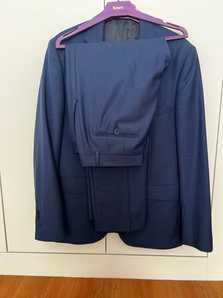Traje azul Pedro del Hierro