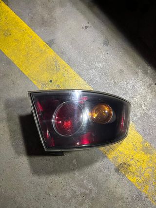 Pilotos izquierdo y derecho Seat Ibiza 6l