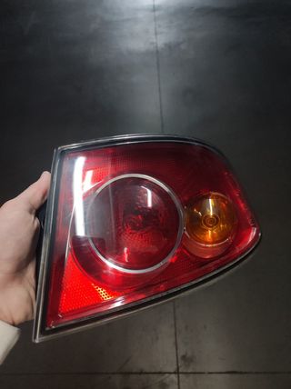 Pilotos izquierdo y derecho Seat Ibiza 6l