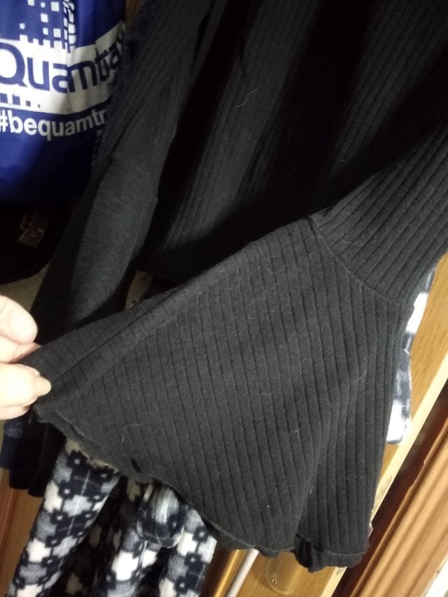 Suéter negro Zara talla S