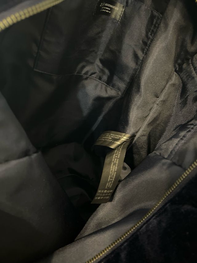 BOLSO SHOPPER TERCIOPELO ZARA