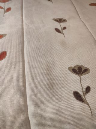 Colcha 1'35 más 2 cojines marca Reig Marti 