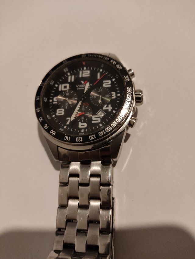 Reloj marca Viceroy 45 mm.