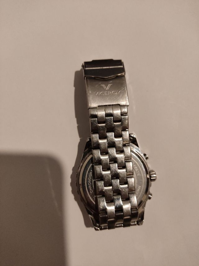 Reloj marca Viceroy 45 mm.