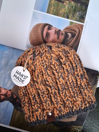 Berretto uomo lana fatto a mano