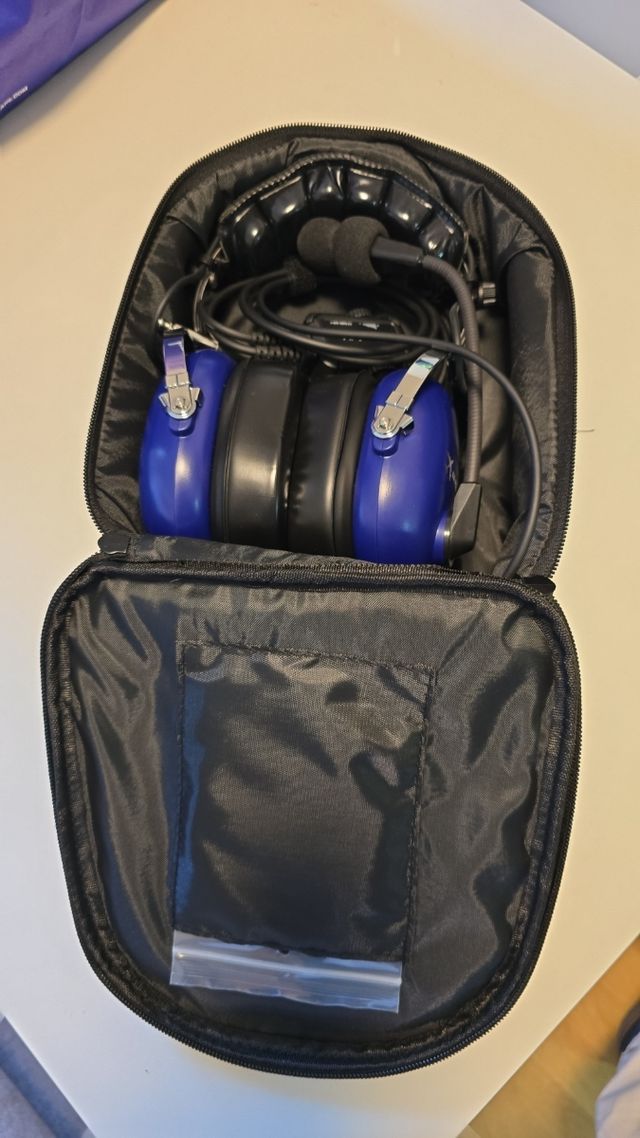 Auriculares de avión para piloto nuevos