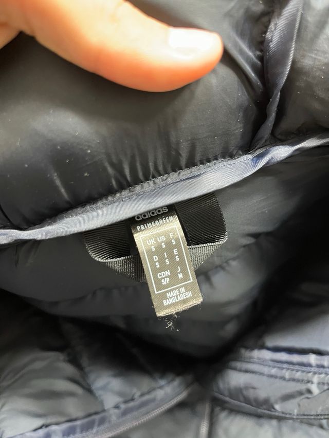 Abrigo puffer de Adidas