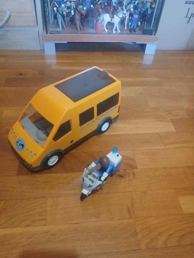 Lote Playmobil autobus y moto policía