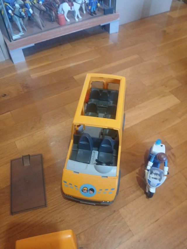 Lote Playmobil autobus y moto policía