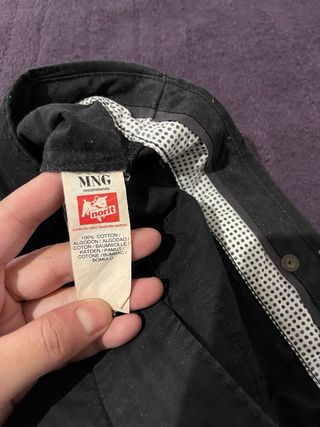 Pantalon chino negro básico Mango mujer