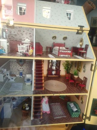Casa de muñecas preciosa