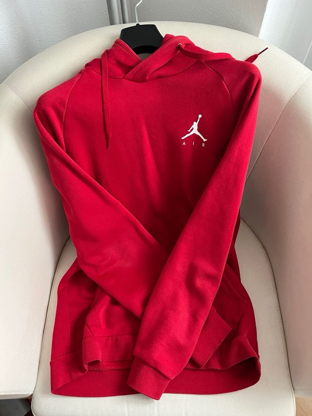 Sudadera roja con capucha AIR